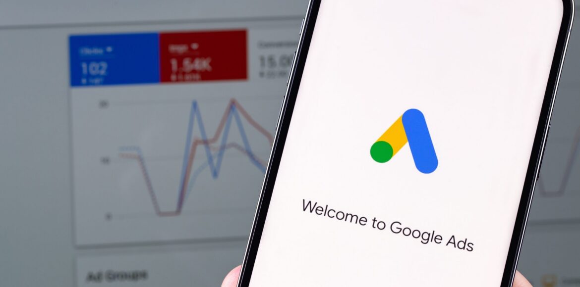 Google,Ads,(adwords),Logo,Mobile,App,On,Screen,Smartphone,Iphone