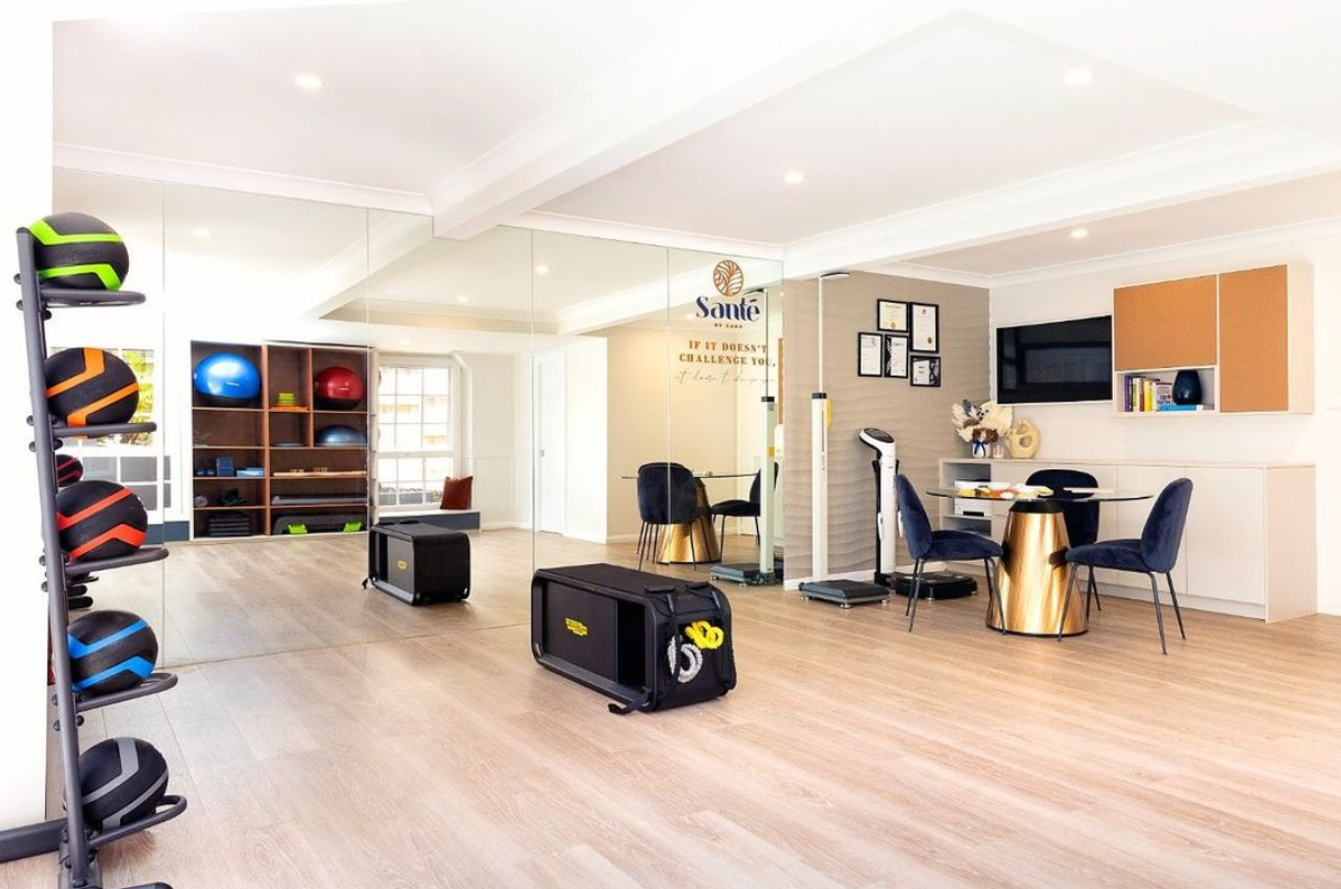 Santé by Sana clinic interior with consultation area and wellness equipment